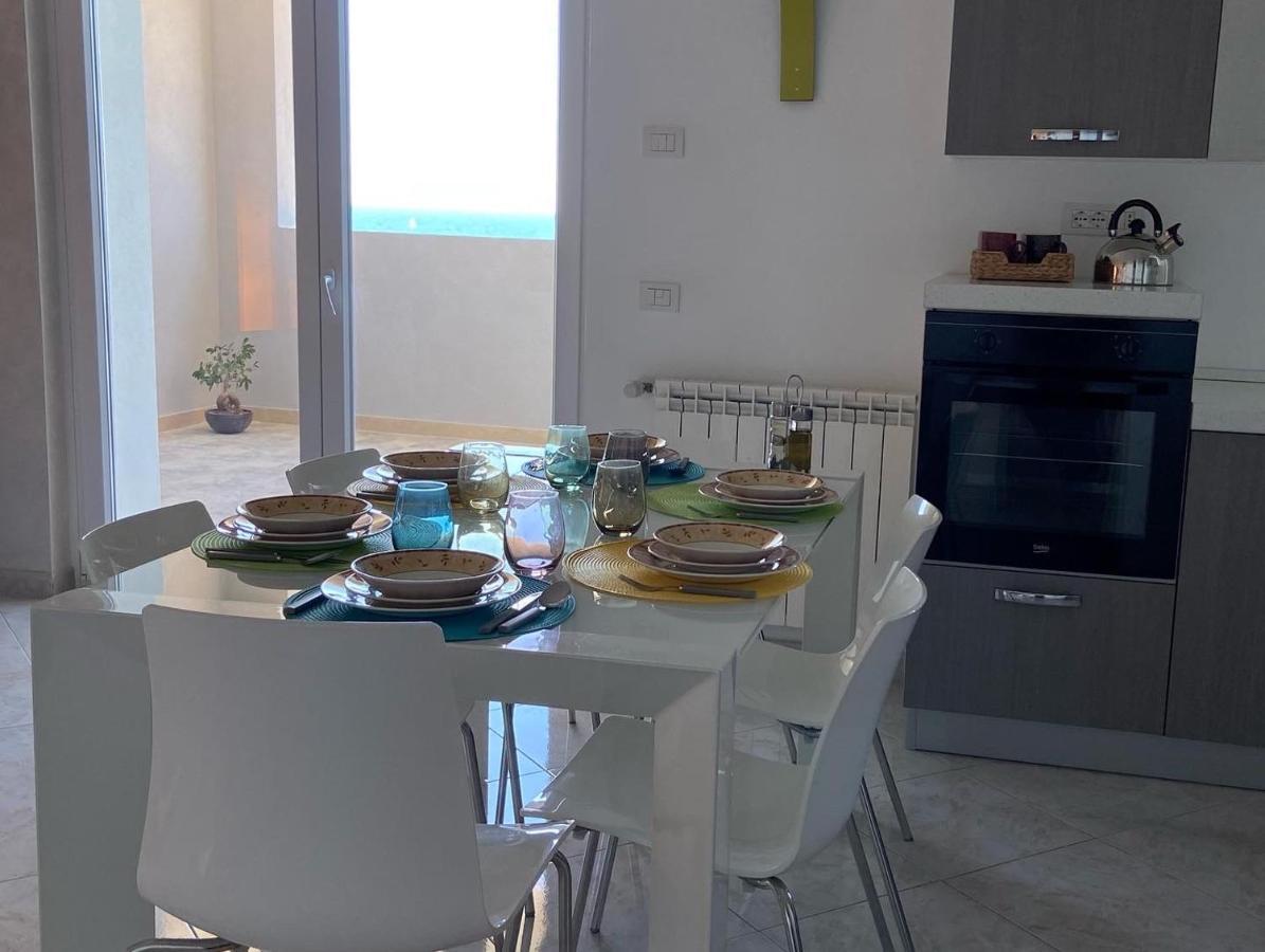 Bari Nalasia Beach Apartment Екстериор снимка
